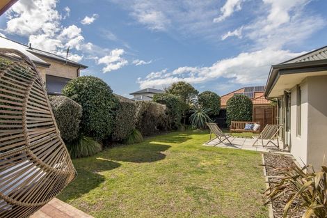 Photo of property in 72 Eastwood Rise, Waimairi Beach, Christchurch, 8083