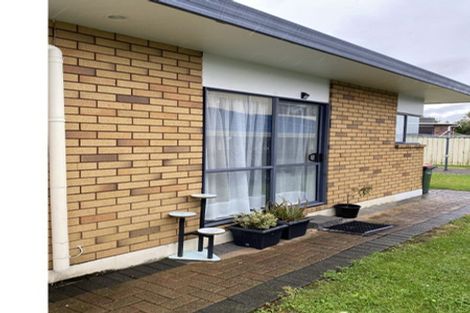 Photo of property in 1 Bougainvillaea Terrace, Goodwood Heights, Auckland, 2105