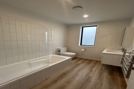 Photo of property in 1 Pipi Place, Levin, 5510