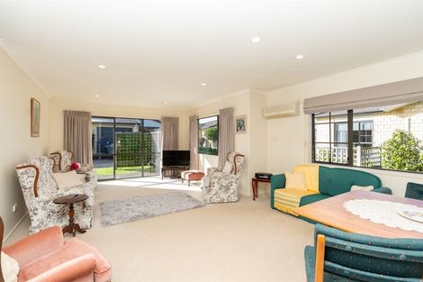 Photo of property in Bramley Gardens, 29/3 Turnbury Court, Rototuna, Hamilton, 3210