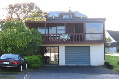 Photo of property in 9b Bramley Drive, Farm Cove, Auckland, 2012