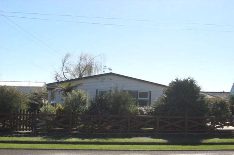 Photo of property in 41 Middlesex Street, Levin, 5510