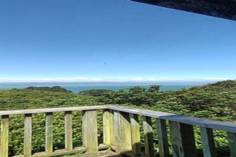 Photo of property in 148 Nicholson Road, Khandallah, Wellington, 6035