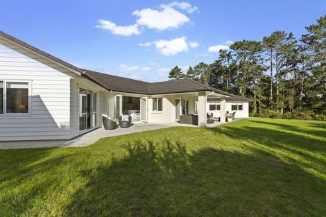Photo of property in 43a Terry Smyth Drive, Kumeu, 0892