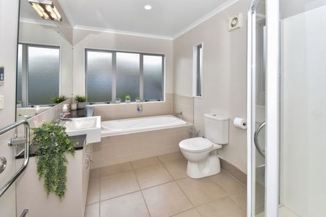 Photo of property in 7 Goble Road, Clarks Beach, Pukekohe, 2679