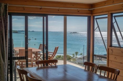 Photo of property in 4 Kotare Drive, Coopers Beach, 0420