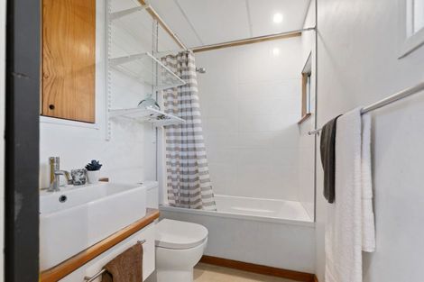 Photo of property in 7 Te Ra Crescent, Diamond Harbour, 8972