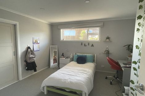 Photo of property in 14 Beachman Grove, Hilltop, Taupo, 3330