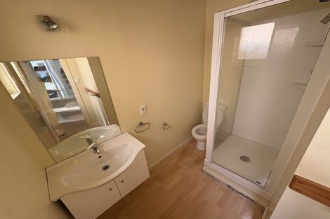 Photo of property in 1/18 Clifton Terrace, Kelburn, Wellington, 6012