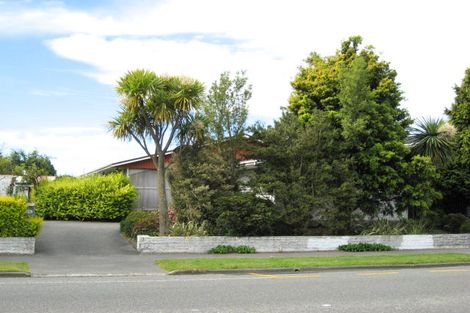 Photo of property in 176 Maidstone Road Avonhead Christchurch City