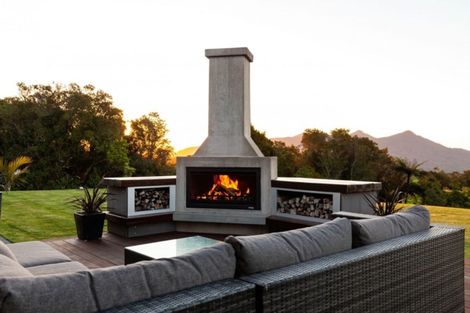 Photo of property in 916 Plymouth Road, Koru, New Plymouth, 4374