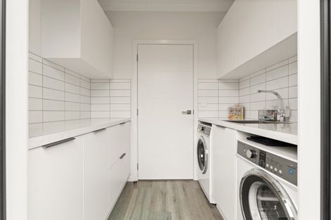 Photo of property in 15 Carrick Place, Mosgiel, 9024