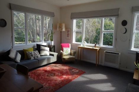 Photo of property in 2 Leicester Street, Picton, 7220