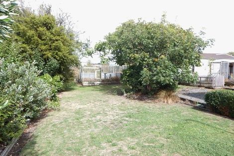 Photo of property in 25 Hunia Street, Marton, 4710