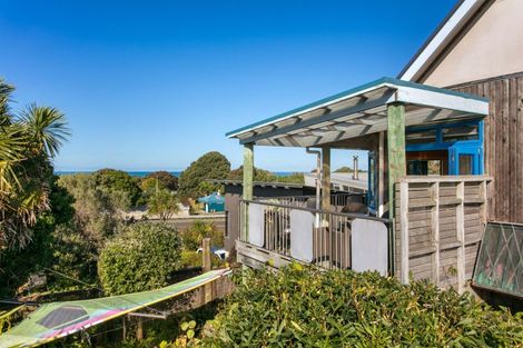 Photo of property in 1 Oneroa Road, Wainui, Gisborne, 4010