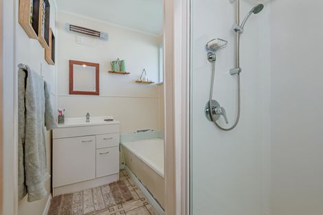 Photo of property in 5 Haversham Street, Highbury, Palmerston North, 4412