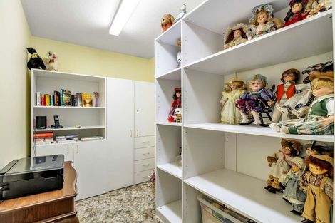 Photo of property in 17 Canon Stack Place, Kaiapoi, 7630