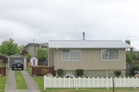 Photo of property in 41 Marshall Avenue, Richmond Heights, Taupo, 3330