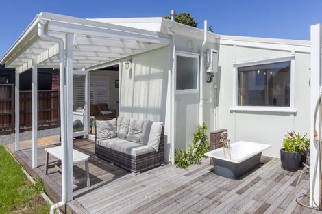 Photo of property in 39 Aperahama Street, Paekakariki, 5034