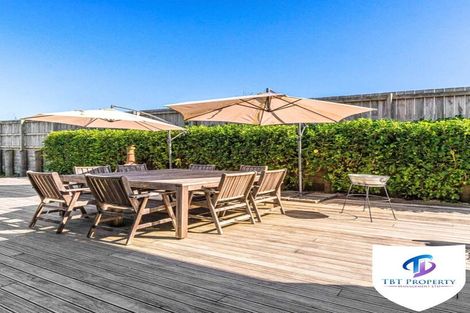 Photo of property in 563 Great South Road, Rosehill, Papakura, 2113