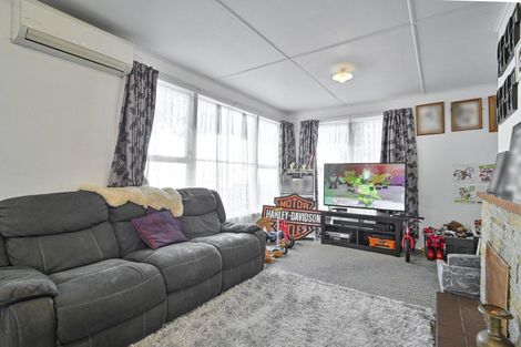 Photo of property in 800 Kiwi Street, Camberley, Hastings, 4120