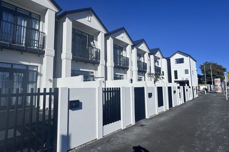 Photo of property in 100 Peterborough Street, Christchurch Central, Christchurch, 8013