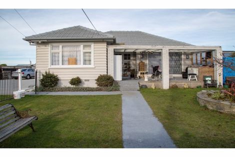 Photo of property in 8 Pandora Street, North New Brighton, Christchurch, 8083
