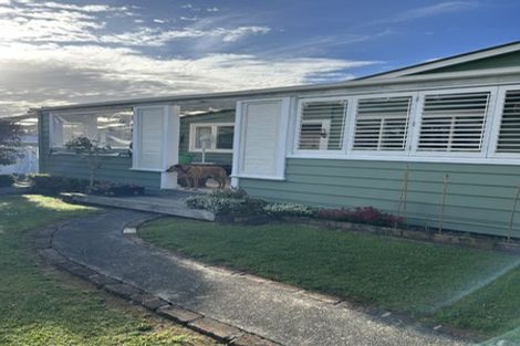 Photo of property in 47 Roland Road, Greenhithe, Auckland, 0632