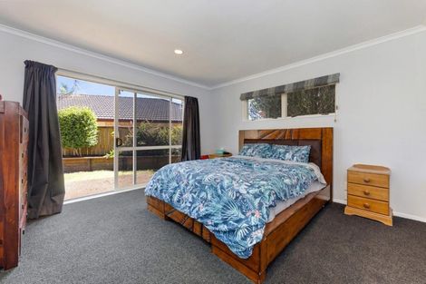 Photo of property in 39 Blackwood Drive, Wattle Downs, Auckland, 2103