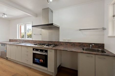 Photo of property in 13 Regent Street, Silverdale, Hamilton, 3216