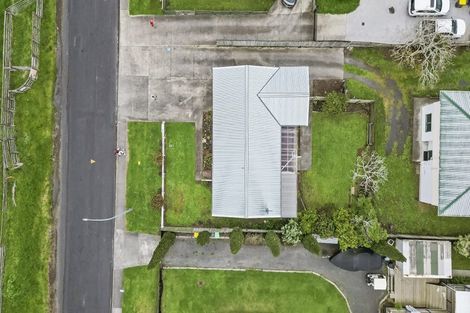 Photo of property in 33 Stevenson Road, Clarks Beach, 2122