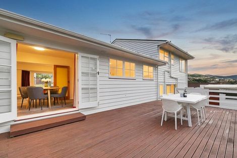 Photo of property in 9 Caesars Place, Churton Park, Wellington, 6037