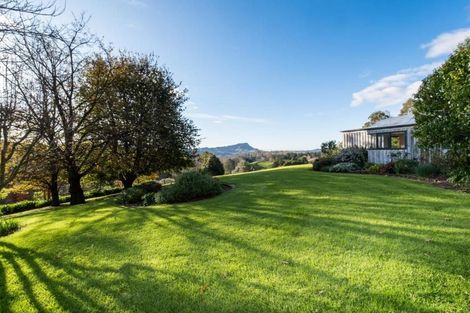 Photo of property in 39 Raratu Road, Kahuranaki, Havelock North, 4295