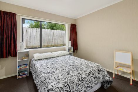 Photo of property in 33 Mccahon Drive, Pukehangi, Rotorua, 3015