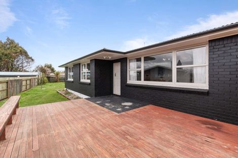 Photo of property in 15 Sunrise Avenue, Owhata, Rotorua, 3010