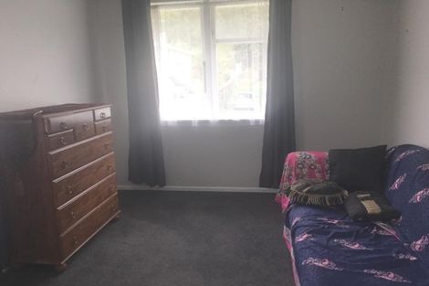 Photo of property in 198 Sievers Grove, Cannons Creek, Porirua, 5024