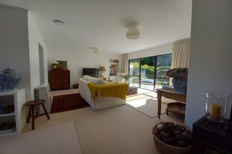 Photo of property in 7 Graham Grove, Waikanae, 5036