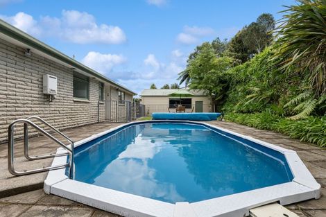 Photo of property in 92a Heta Road, Highlands Park, New Plymouth, 4312