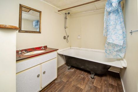 Photo of property in 163 Lemon Street, Strandon, New Plymouth, 4312