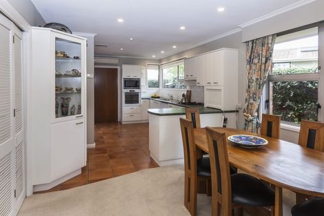 Photo of property in 39 Highfield Place, Avonhead, Christchurch, 8042