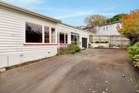 Photo of property in 307 Karori Road, Karori, Wellington, 6012