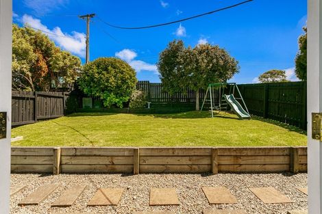 Photo of property in 91 Don Buck Road, Massey, Auckland, 0614