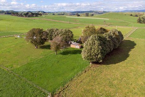 Photo of property in 141 Valley Road, Woodville, 4998