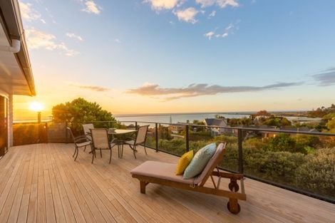 Photo of property in 27 Tresillian Avenue, Marybank, Nelson, 7010