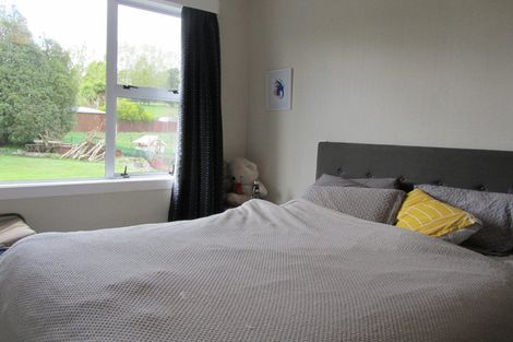 Photo of property in 32 Level Street, Dipton, 9791