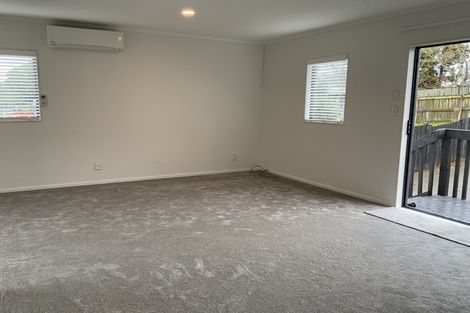 Photo of property in 49a Clayburn Road, Glen Eden, Auckland, 0602