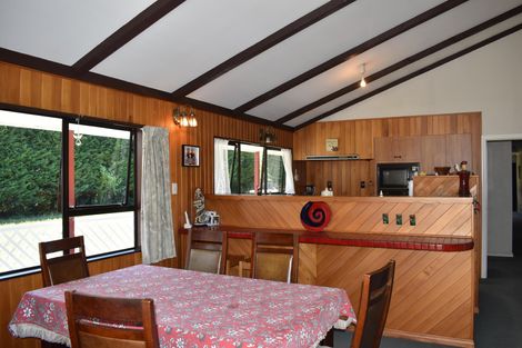 Photo of property in 247 Belvedere Road, Carterton, 5713