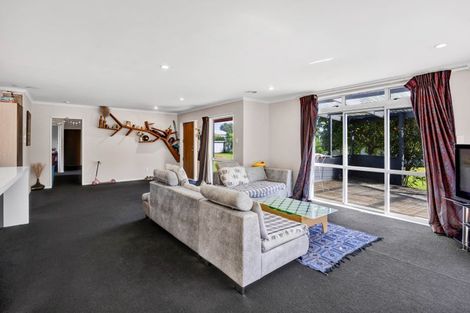 Photo of property in 18 Fox Street, Okato, 4335