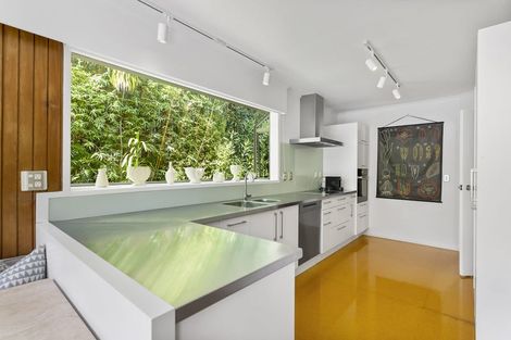 Photo of property in 123 Braemar Road, Castor Bay, Auckland, 0620