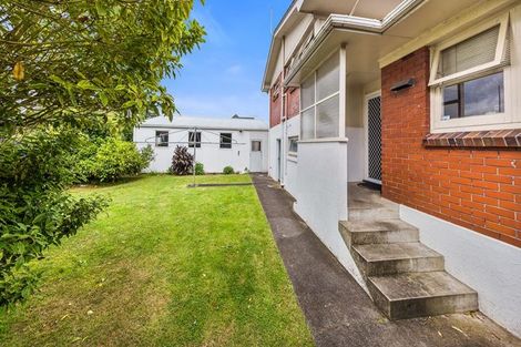 Photo of property in 79 Birdwood Avenue, Papatoetoe, Auckland, 2025
